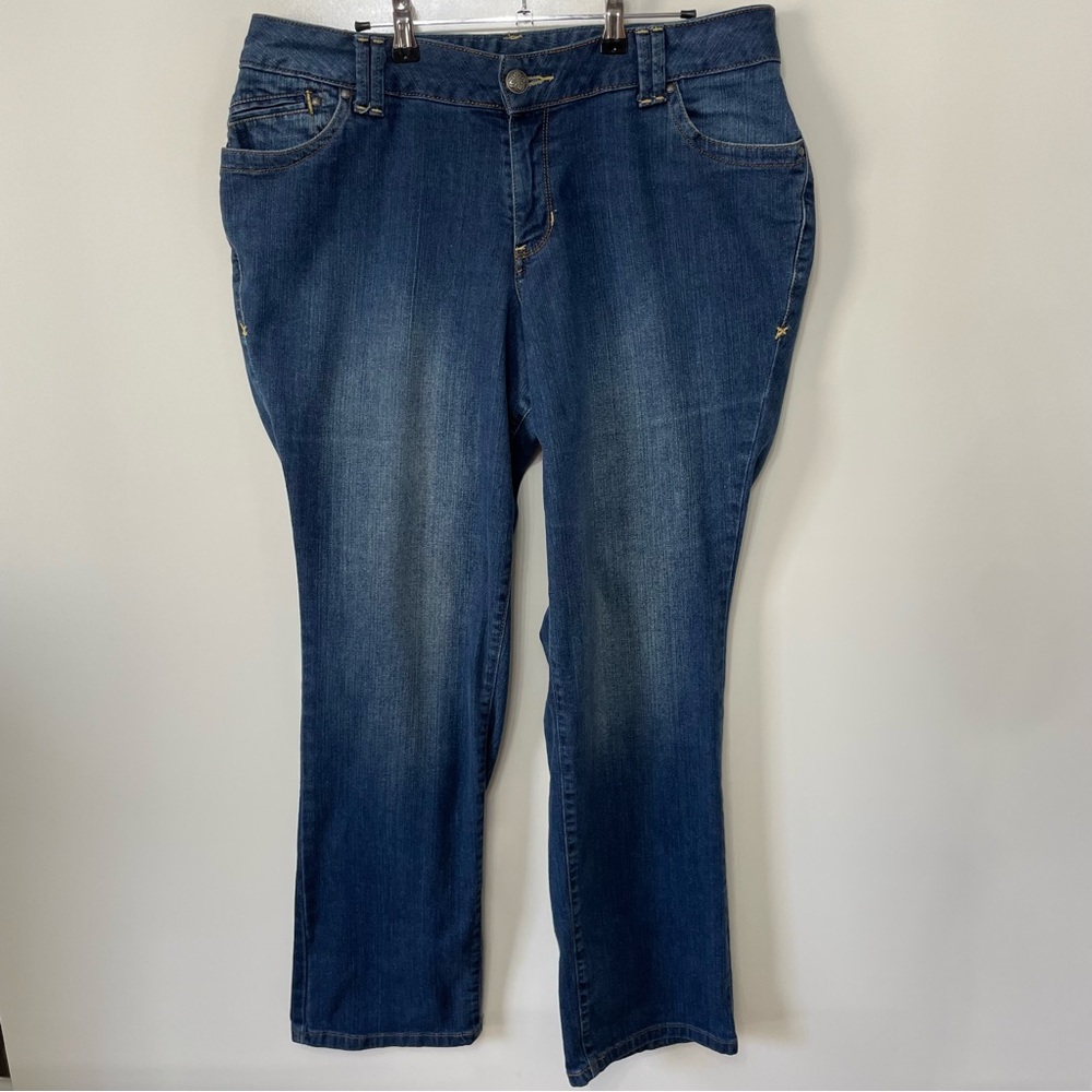 Lane Bryant Straight-Leg Denim Jeans Med Blue Wash Womens 14 Coastal Grandma